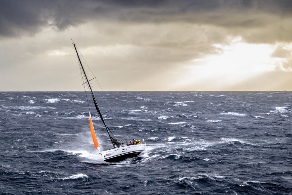 WINGS, Sail no: 7, Owner: Ian Edwards, Design: Dehler 46, Country: AUS