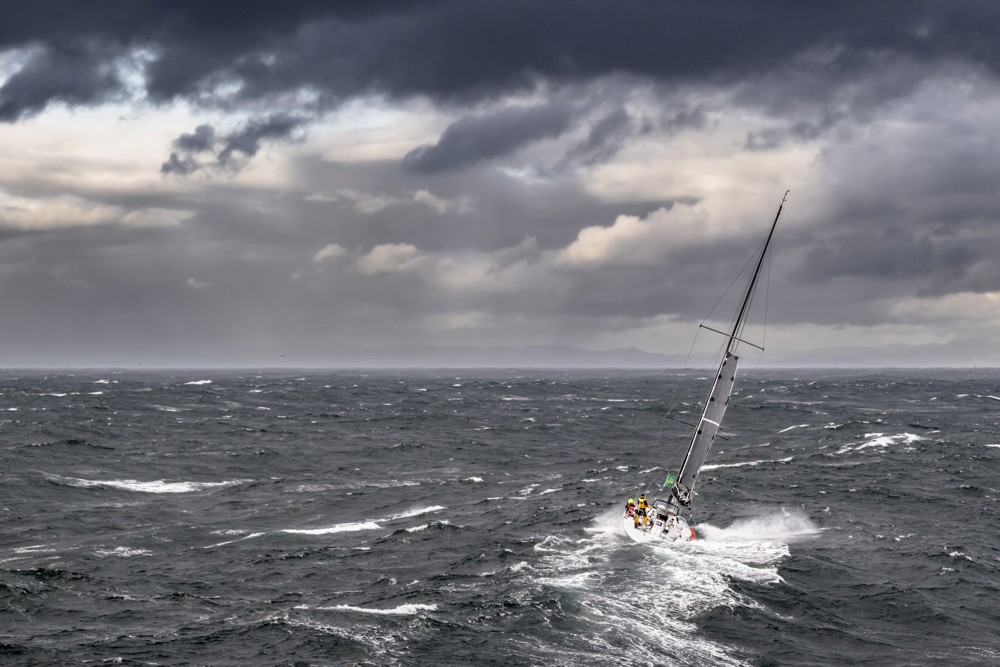 MINNIE, Sail no: 424, Owner: Michael Bell, Design: Jones 42, Country: AUS