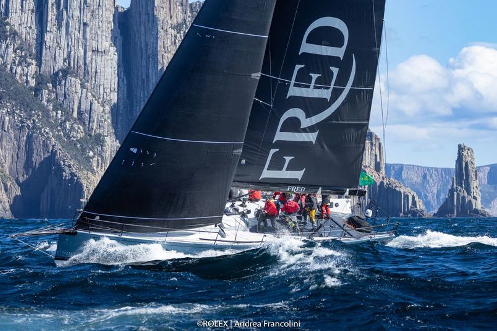 SMUGGLER, Sail no: 6952, Owner: Sebastian Bohm, Design: Tp52, Country: AUS