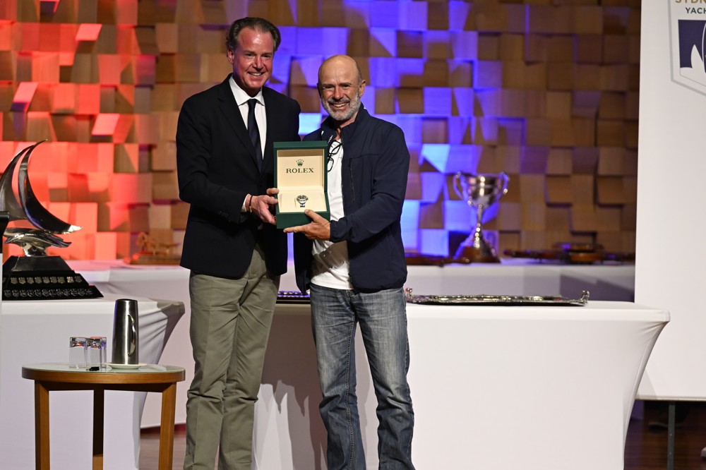 Mr Benoit Falletti, Rolex Australia presents a Rolex Yacht-Master Timepice to Duncan Hine, Skipper on behalf of overall winner Alive's owner Philip Turner.