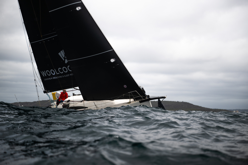 Audi Centre Sydney BWPS | 2024 Bird Island Race start - Blue Planet.   Image: CYCA | Vito Feremans
