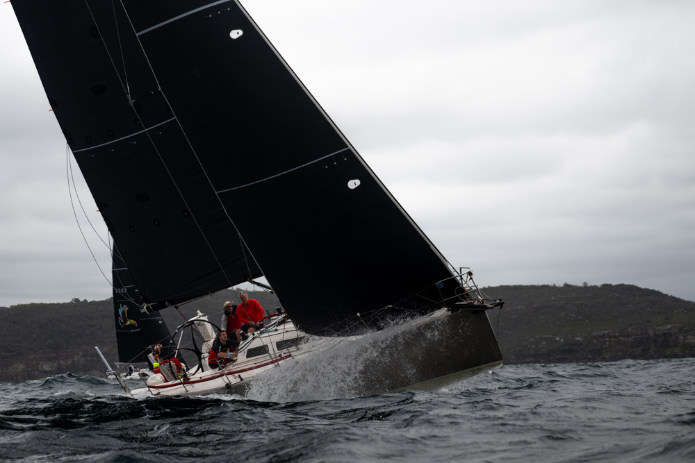 Audi Centre Sydney BWPS | 2024 Bird Island Race start - Cinquante.   Image: CYCA | Vito Feremans