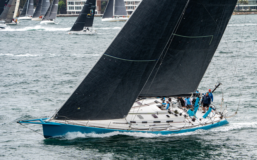 2024/25 Audi Centre Sydney BWPS | Bird Island Race start - Antipodes.  Image: Mike Selbie