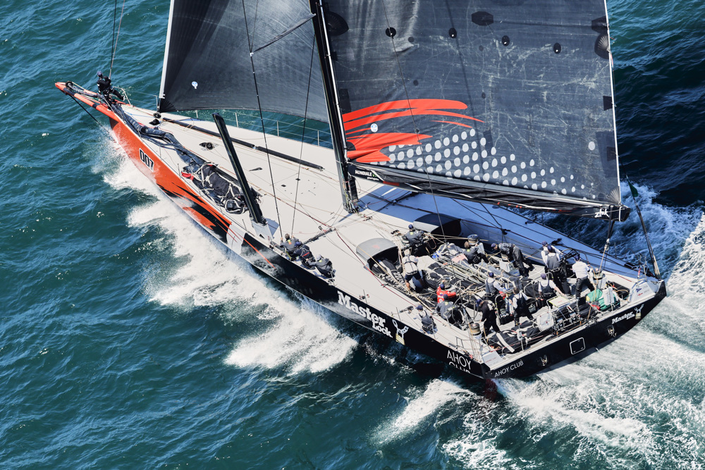 Master Lock Comanche prior to the start.   Image: ROLEX | Carlo Borlenghi