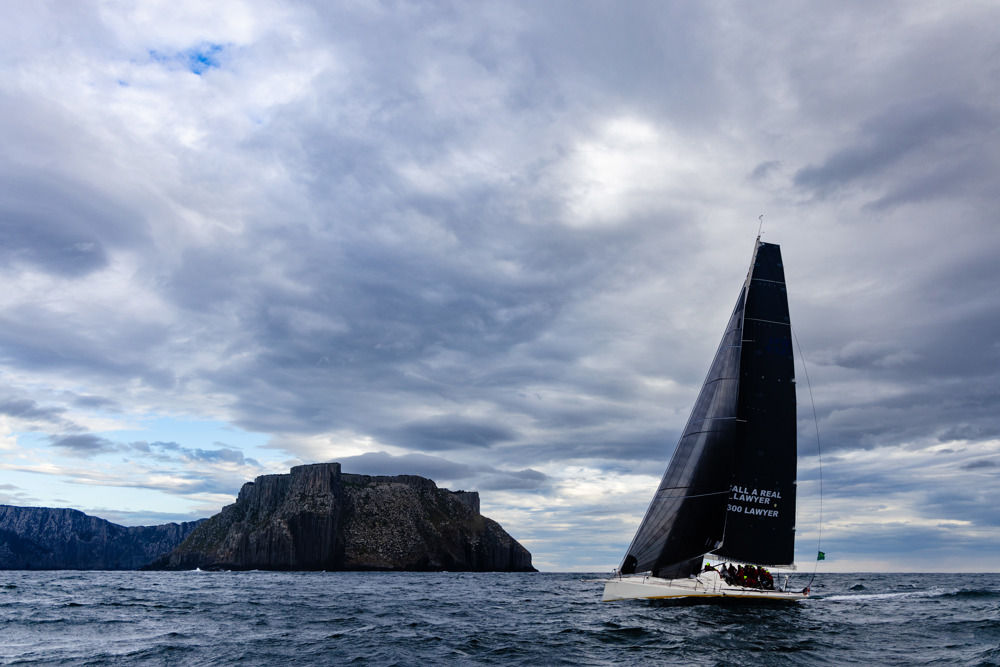 ACTIVE AGAIN, Sail n: JPN4321, OWNER/SKIPPER: Stephanie Kerin, STATE: QLD, DESIGN: Humphreys 54, LOA: 16.5, CLASS: IRC, YEAR BUILT: 2010