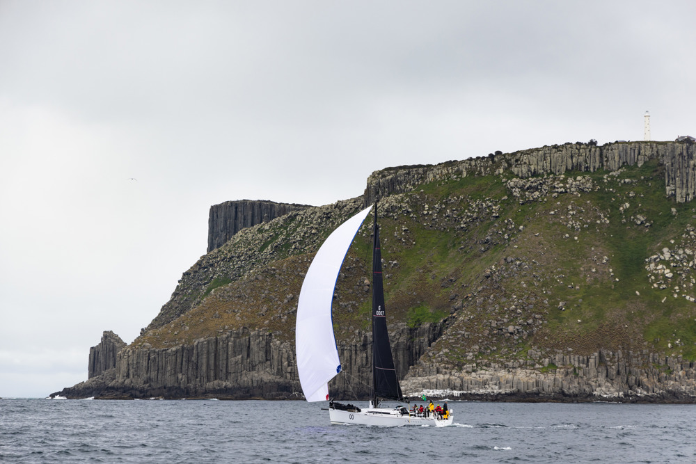 EXTASEA, Sail n: G10007, OWNER/SKIPPER: Paul Buchholz/Dustin Popp, STATE: VIC, DESIGN: Cookson 50, LOA: 15.2, CLASS: IRC, YEAR BUILT: 2004