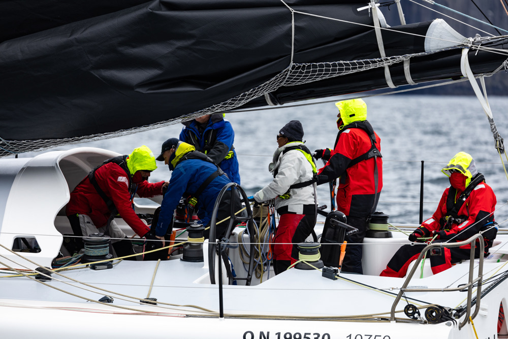 AWEN, Sail n: NZL10750, OWNER/SKIPPER: Sharon Ferris-Choat, STATE: QLD, DESIGN: Imoca Open 60, LOA: 18.3, CLASS: PHS, YEAR BUILT: 2002