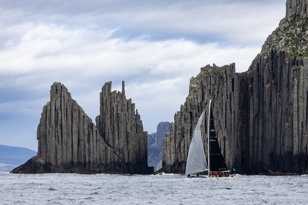 HAPPY WANDERER, Sail n: 43218, OWNER/SKIPPER: Dan Cannon, STATE: WA, DESIGN: Corby 49, LOA: 14.9, CLASS: IRC, YEAR BUILT: 2002