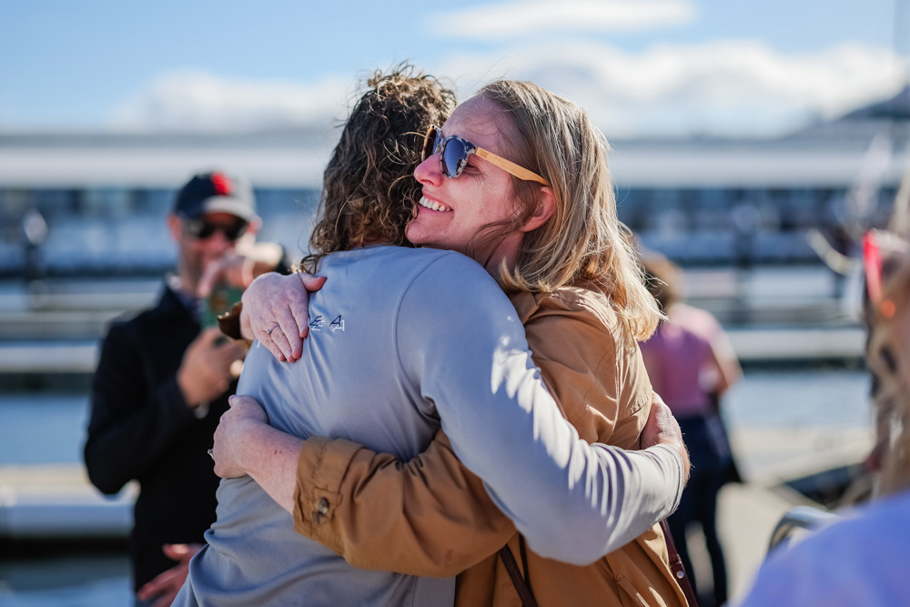 A warm welcome on the docks.  Image: CYCA | Salty Dingo