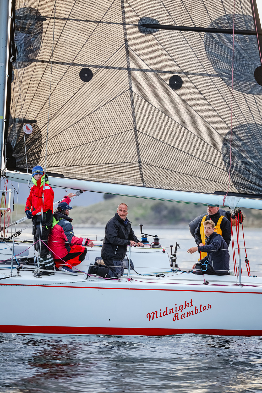 Midnight Rambler in the Derwent    Image: CYCA | Salty Dingo