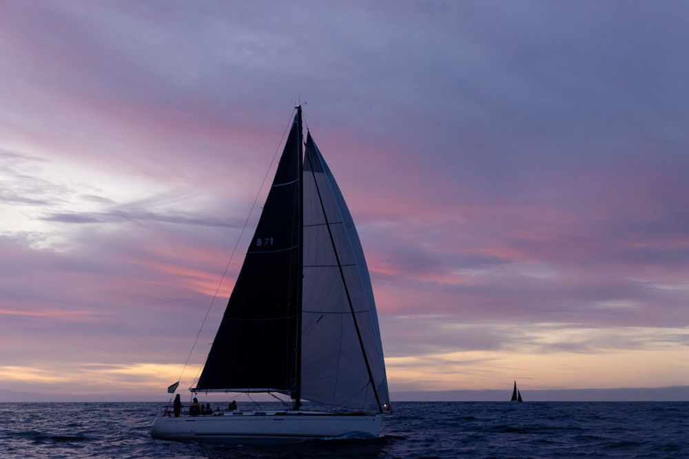 ANOTHER CHAPTER, Sail n: B71, OWNER/SKIPPER: Greg Clinnick, STATE: VIC, DESIGN: Beneteau First 44.7, LOA: 13.4, CLASS: PHS, YEAR BUILT: 2004