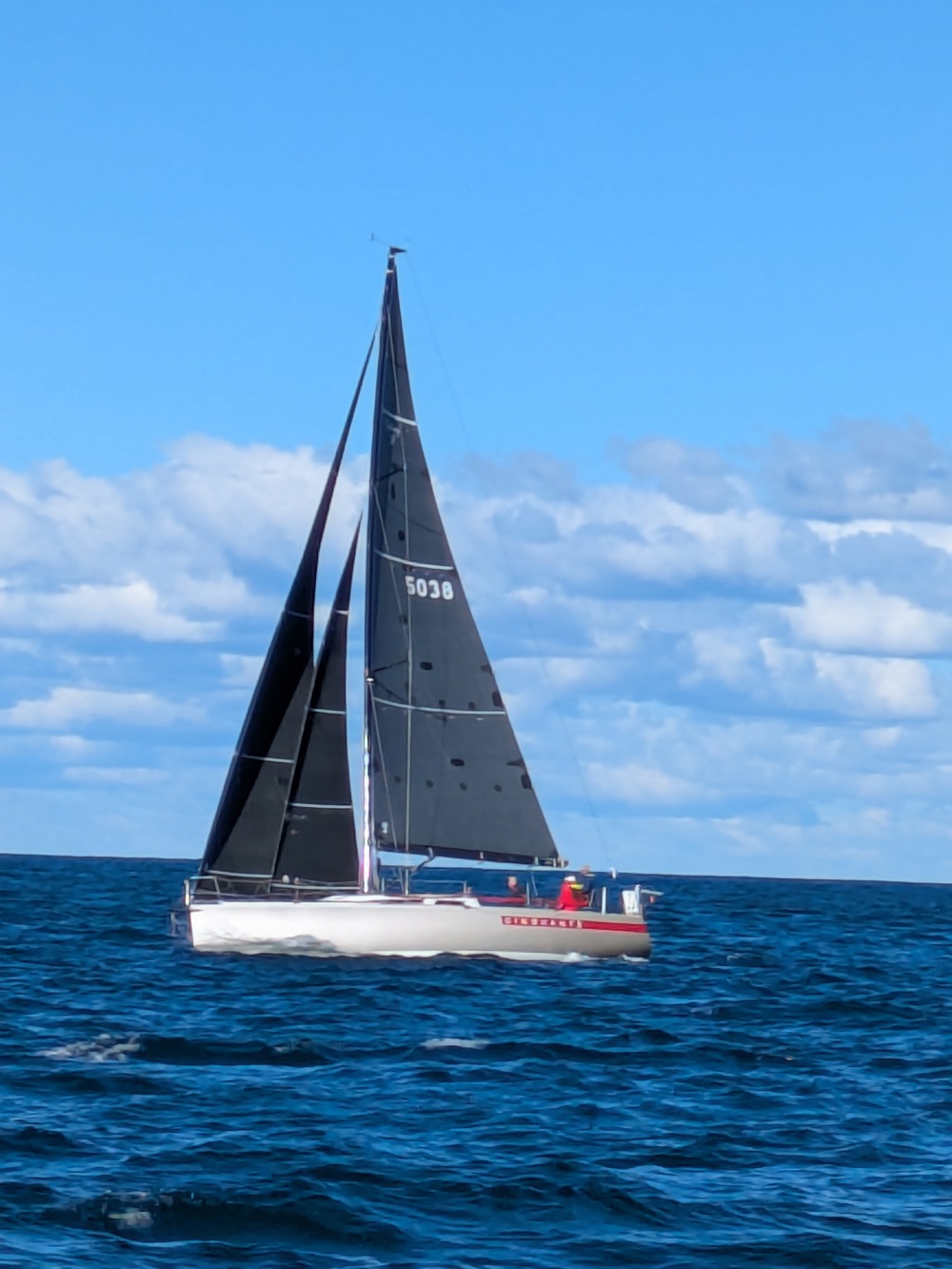 Sydney 38 Cinquante.  