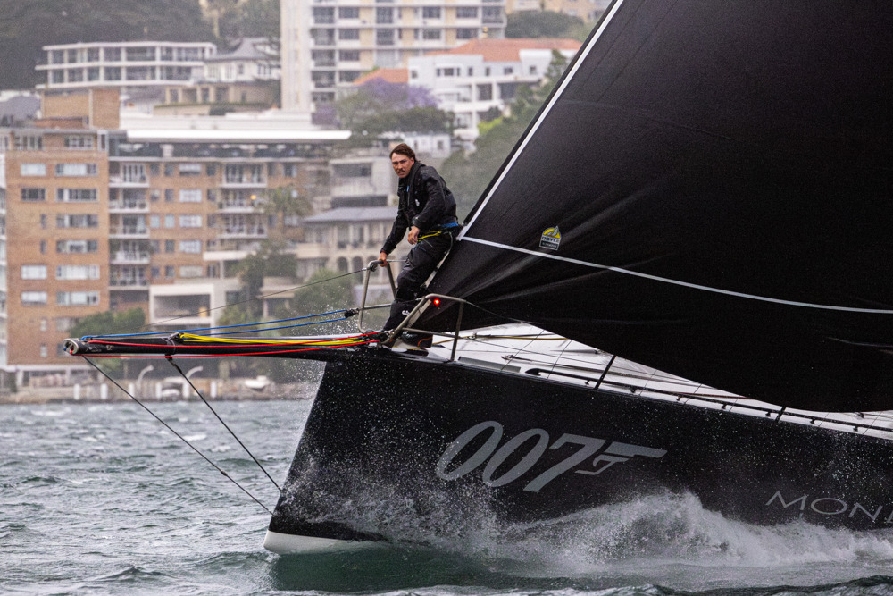 2025 Tollgate Island Race start - Moneypenny.   Image: CYCA | Vito Feremans