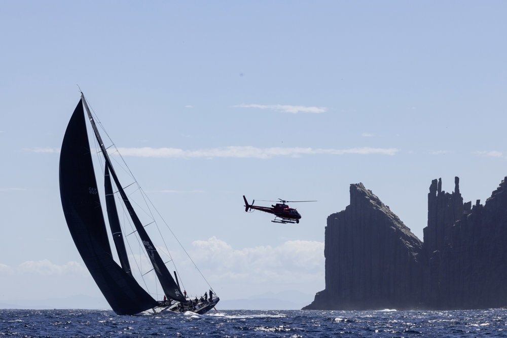 MASTER LOCK COMANCHE rounding Tasman island, Sail No: CAY007, Owner: Matt Allen/James Mayo - Charterers, Skipper: Matt Allen/James Mayo, Club: CYCA/RPEYC, NSW, Design: VPLP Verdier 100, LOA (m): 30.5, Year: 2014