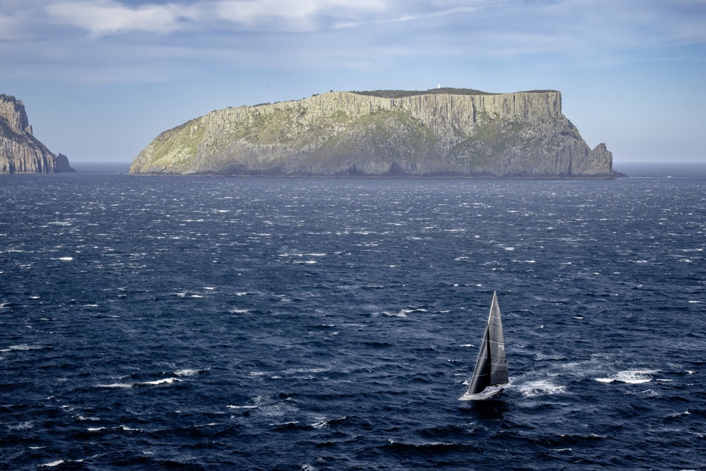 MRV, Sail No: SYD5, Owner and Skipper: Damien King, Club: SYC, VIC, Design: Frers 61, LOA (m): 18.5, Year: 1996