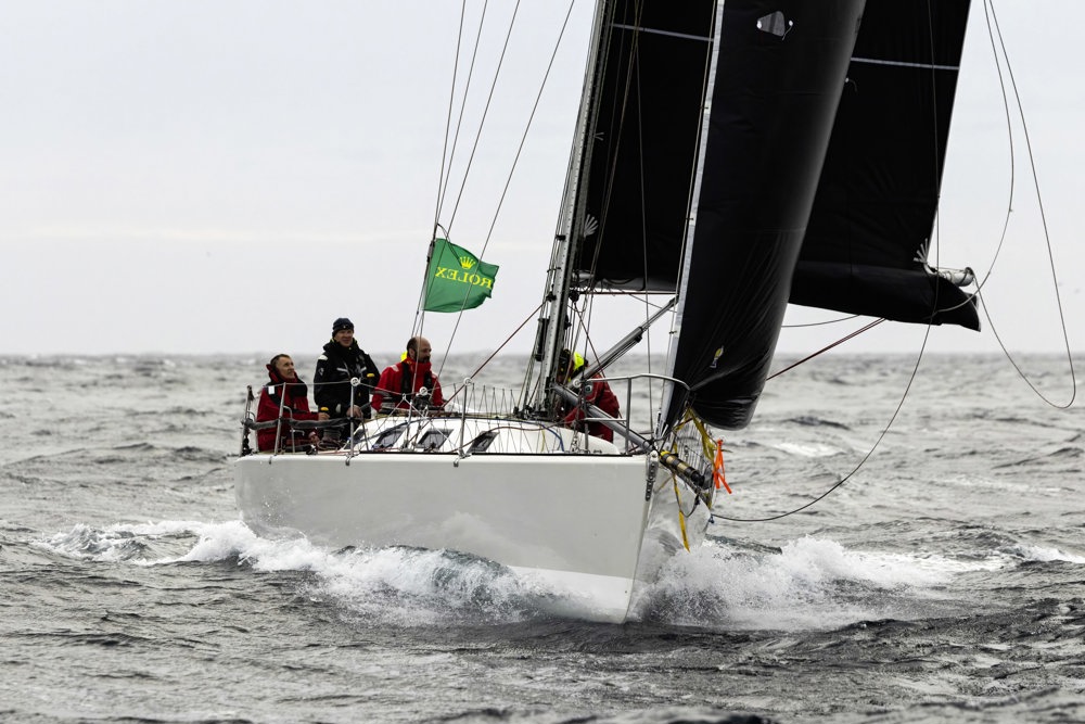 CADIBARRA, Sail No: SM615, Owner and Skipper: Paul Roberts, Club: SYC, VIC, Design: Sydney 41, LOA (m): 12.5, Year: 1995