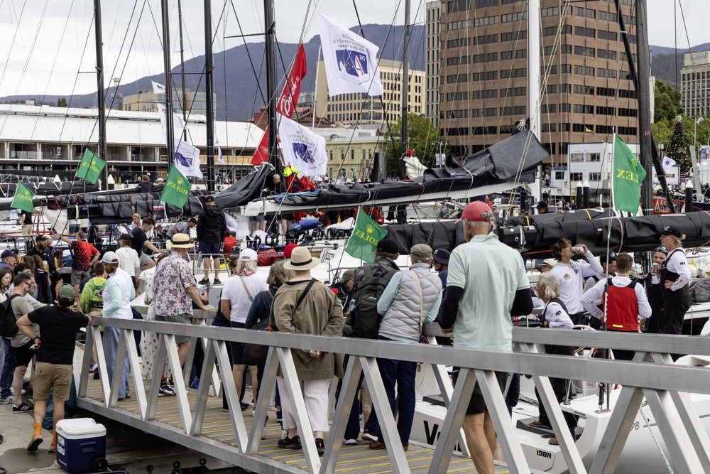 Dockside ambiance in Hobart
