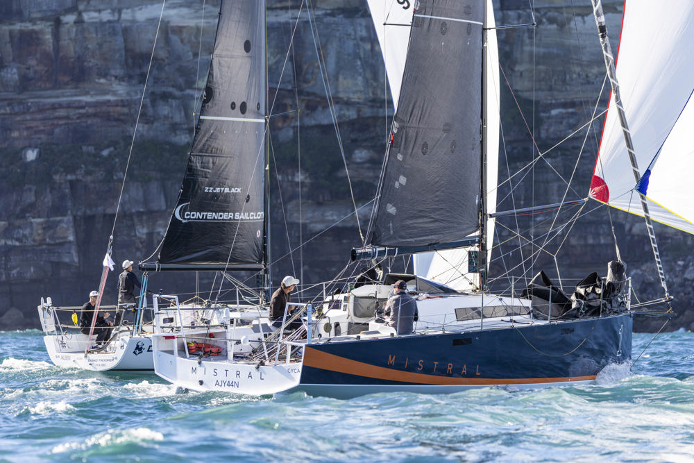 Noakes Sydney Gold Coast 2026 - Mistral and Disko Trooper clearing the heads.    