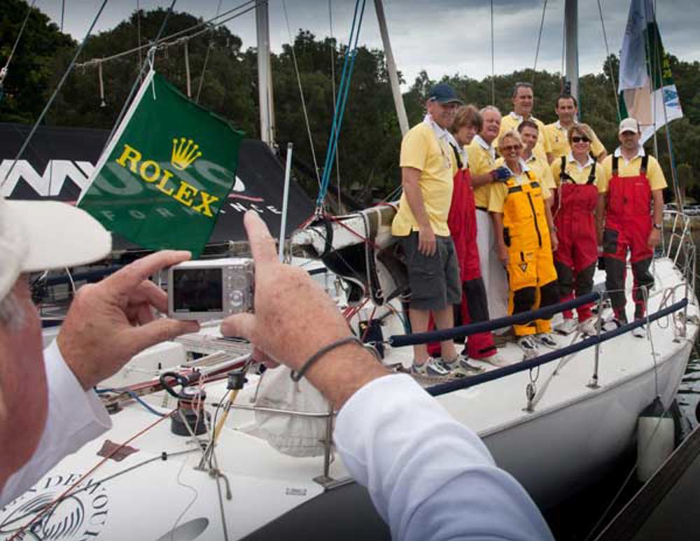 Aurora crew farewelled by family and friends on Boxing Day