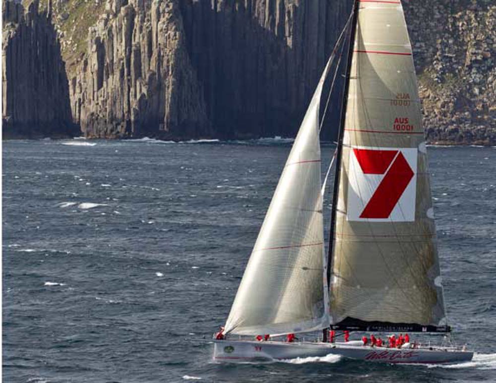 Wild Oats XI approaching Tasman Island