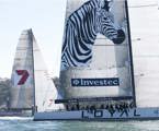 Super maxis Wild Oats XI and Investec Loyal duel up the harbour