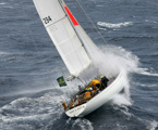Love & War finding it tough going during the 2004 Rolex Sydney Hobart