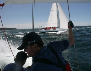 Helsal IV with Love & War alongside