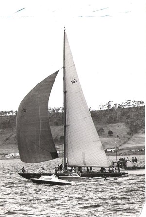 American Eagle (2121) - 1972 SHYR - CYCA Archives