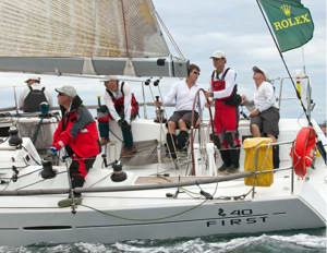 Andrew Saies' Two True, in pre-start manoeuvres