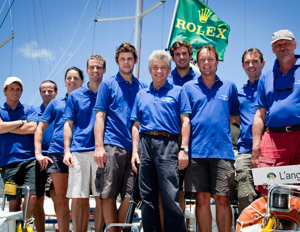 The crew of L'Ange de Milon during final boat preparation