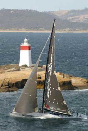 Alfa Romeo passes Iron Pot Light House, 2002