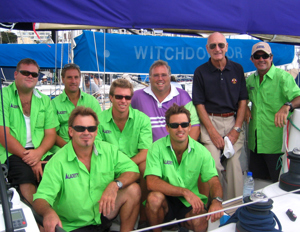 The QLD crew of Alacrity are farewelled by SYC Commodore Tony Goldner