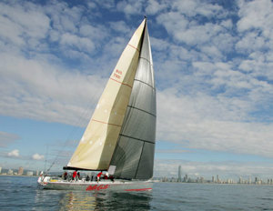 2005 Sydney Gold Coast line honours winner drifting to the finish line