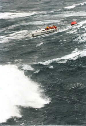 VC Offshore Stand Aside (YC4882) - 1998 SHYR, waiting for rescue