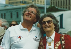 Wild Oats (4343) - 1993 SHYR IOR winners with Hobart Lord Mayor - CYCA Archive