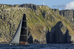 113, CHINESE WHISPER (NSW), Sail No: AUS13, Design: Judel Vroljik 62, Owner: Rupert Henry, Skipper: Rupert Henry
