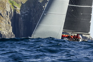 113, CHINESE WHISPER (NSW), Sail No: AUS13, Design: Judel Vroljik 62, Owner: Rupert Henry, Skipper: Rupert Henry