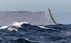 70, RAGAMUFFIN 52 (NSW), Sail No: AUS70, Design: Farr Tp52, Owner: Syd Fischer, Skipper: Brenton Fischer