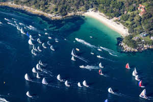 SAILING - Land Rover Sydney to Gold Coast 2016
30/07/2015
ph. Andrea Francolini
FLEET