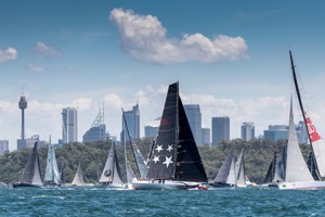 The fleet makes its way towards Sydney Heads