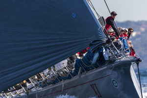Wild Oats XI making its way up the harbour