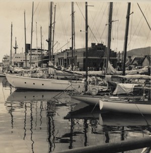 Kurrewa 4, Lass O'Luss, Margaret Rintoul and Nocturne - 1948 SHYR - Constitution Dock, Hobart - CYCA Archives
