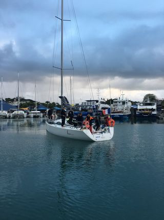 Jean-Luc Esplaas' 41 SUD arriving at the dock