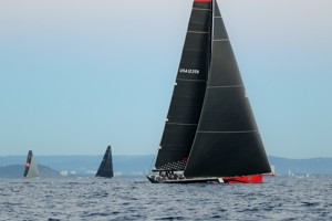 Comanche with Black jack and Wild Oats XI in the background