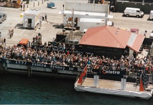 1997 SHYR finish, crowd on Constitution Dock - MAINSBRIDGE - CYCA Archives