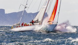 Kialoa 2 in Storm Bay