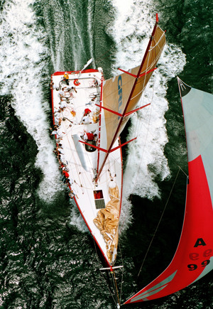 Grundig in the 2000 Sydney Hobart Yacht Race