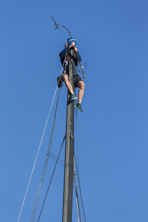 Wind gear installation