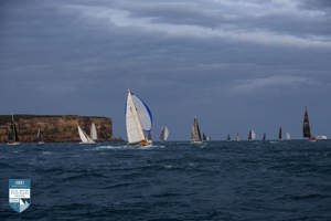 Katwinchar chasing the fleet