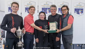 James Cooney (Comanche)
Laurent Delanney (Rolex Sa)
Jim Cooney and Samantha Grant (owners of Comanche)
Patrick Boutellier (Rolex Australia)
